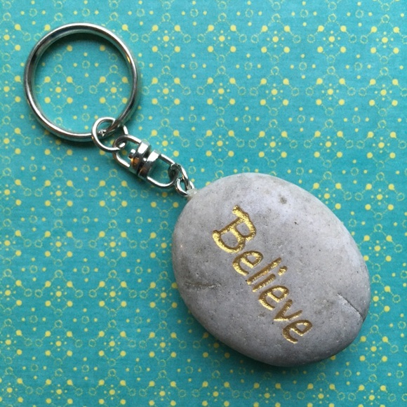 Set of 2, Inspirational Keychains - Picture 2 of 4
